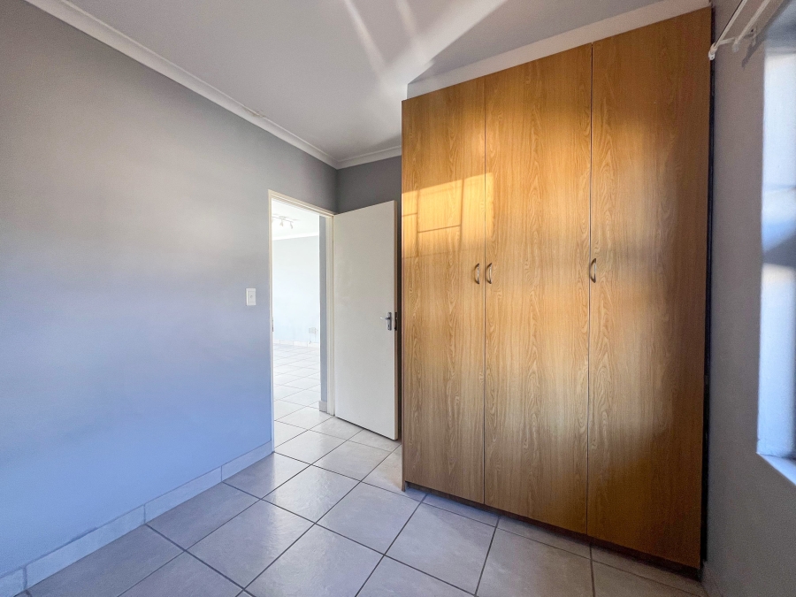 To Let 2 Bedroom Property for Rent in Windsor Park Western Cape